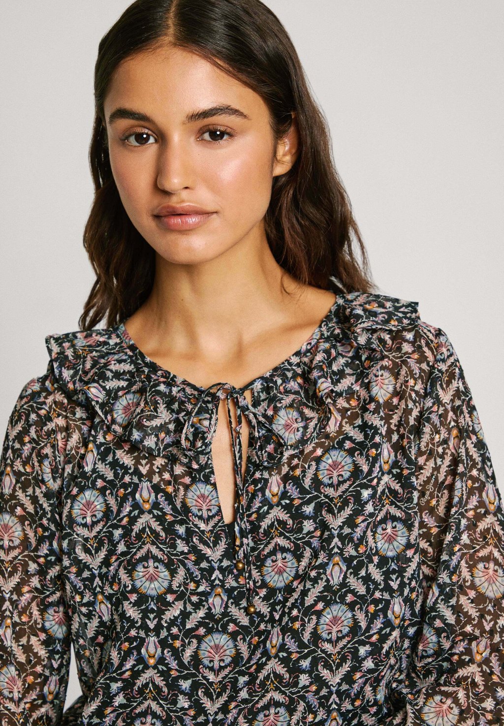 Блуза Pepe Jeans, черный
Блуза Pepe Jeans, черный