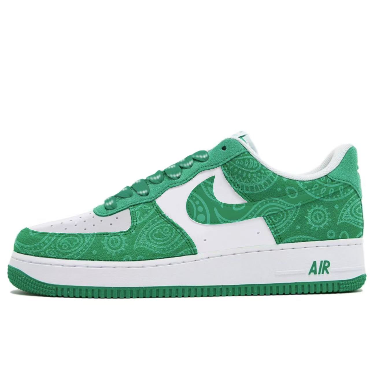 Nike Мужские низкие скейтбордные кроссовки Air Force 1, зеленые и белый
Nike Мужские низкие скейтбордные кроссовки Air Force 1, зеленые и белый
