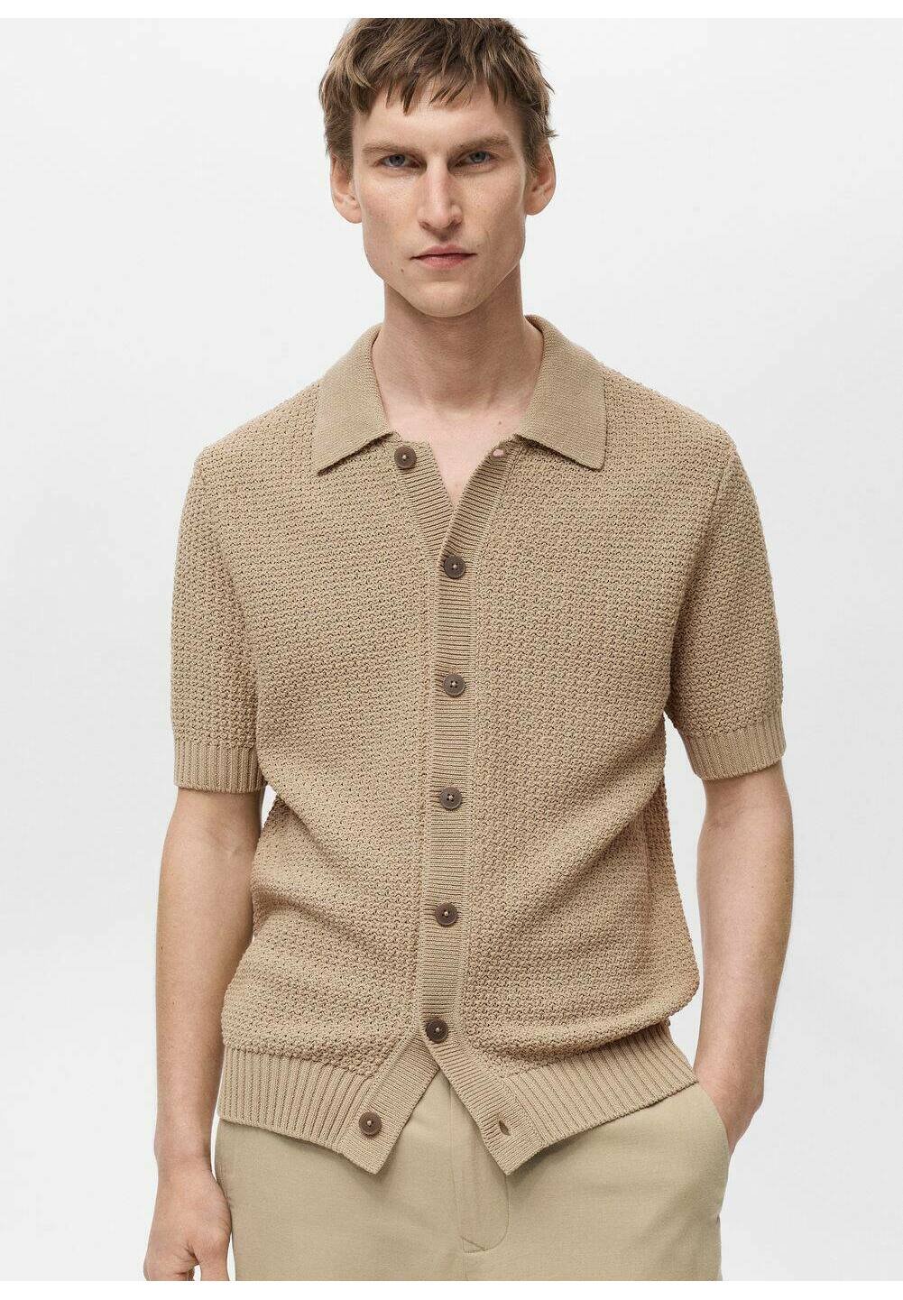 Футболка с принтом Mango, бежевый
Футболка с принтом Mango, бежевый