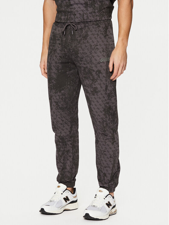 Спортивные брюки стандартного кроя Guess, серый
Спортивные брюки стандартного кроя Guess, серый