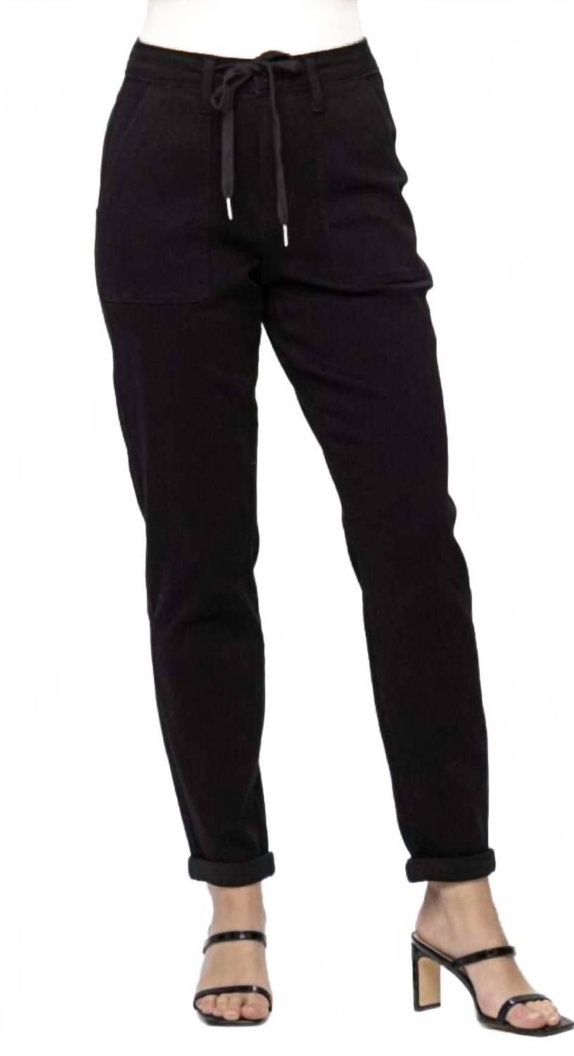 Женские джоггеры Nike в черном цвете Judy Blue
Женские джоггеры Nike в черном цвете Judy Blue