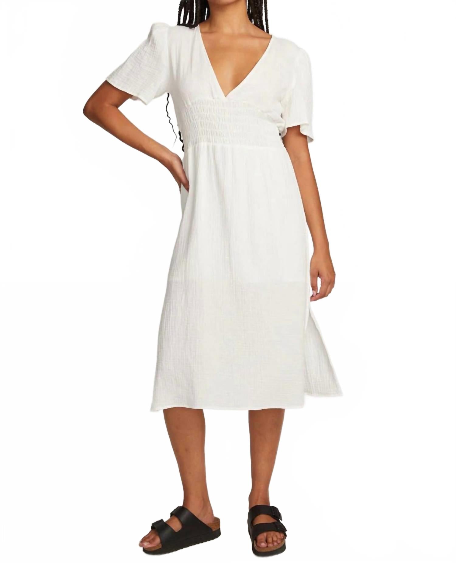 Палмер Белое миди-платье Chaser
Палмер Белое миди-платье Chaser