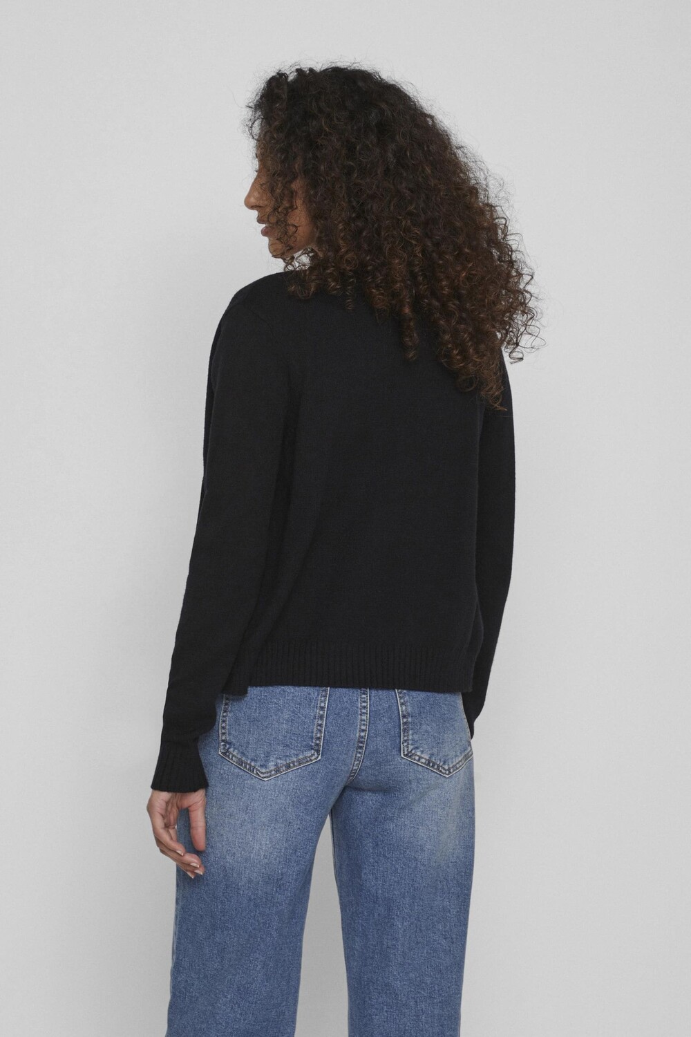 Укороченный кардиган с длинными рукавами Vila, черный
Укороченный кардиган с длинными рукавами Vila, черный