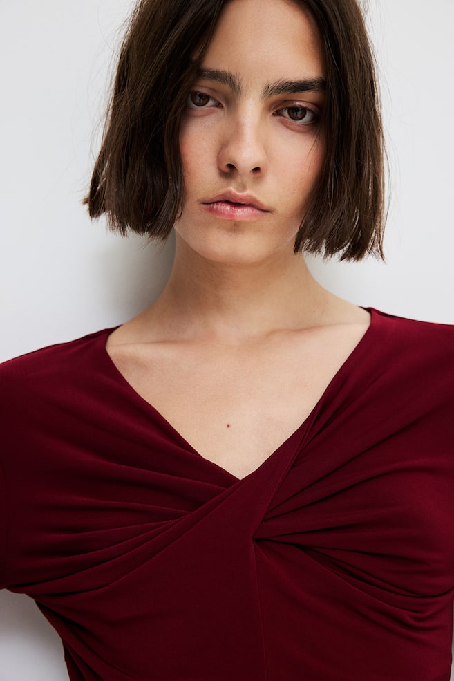 Рубашка с перекрученной деталью H&M, красный
Рубашка с перекрученной деталью H&M, красный