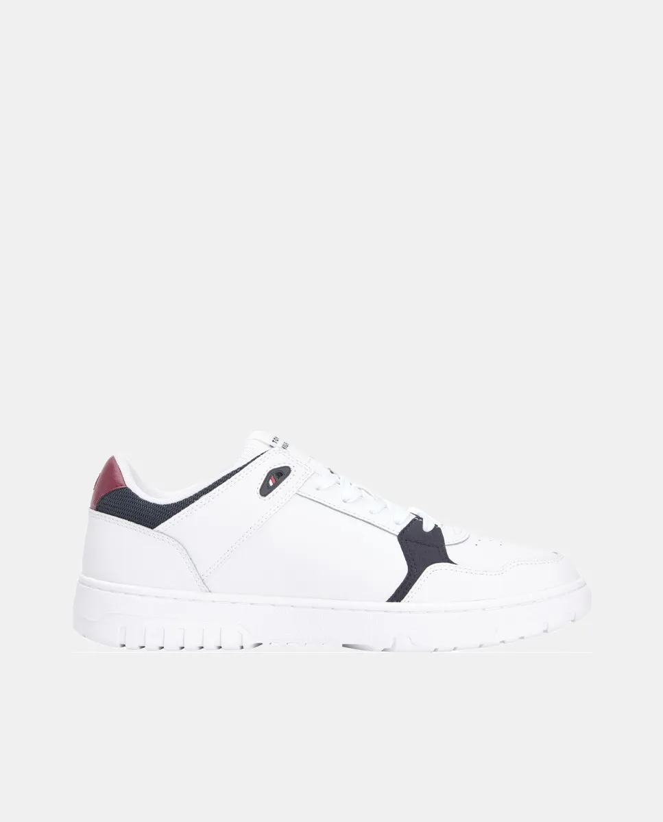 Мужские кожаные кроссовки с контрастными вставками Tommy Hilfiger, белый
Мужские кожаные кроссовки с контрастными вставками Tommy Hilfiger, белый