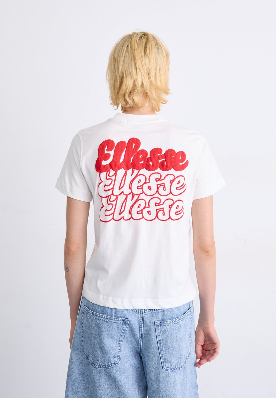 Футболка Ellesse SOFFIO TEE, White, Белый, Футболка Ellesse SOFFIO TEE, White
Футболка Ellesse SOFFIO TEE, White, Белый, Футболка Ellesse SOFFIO TEE, White