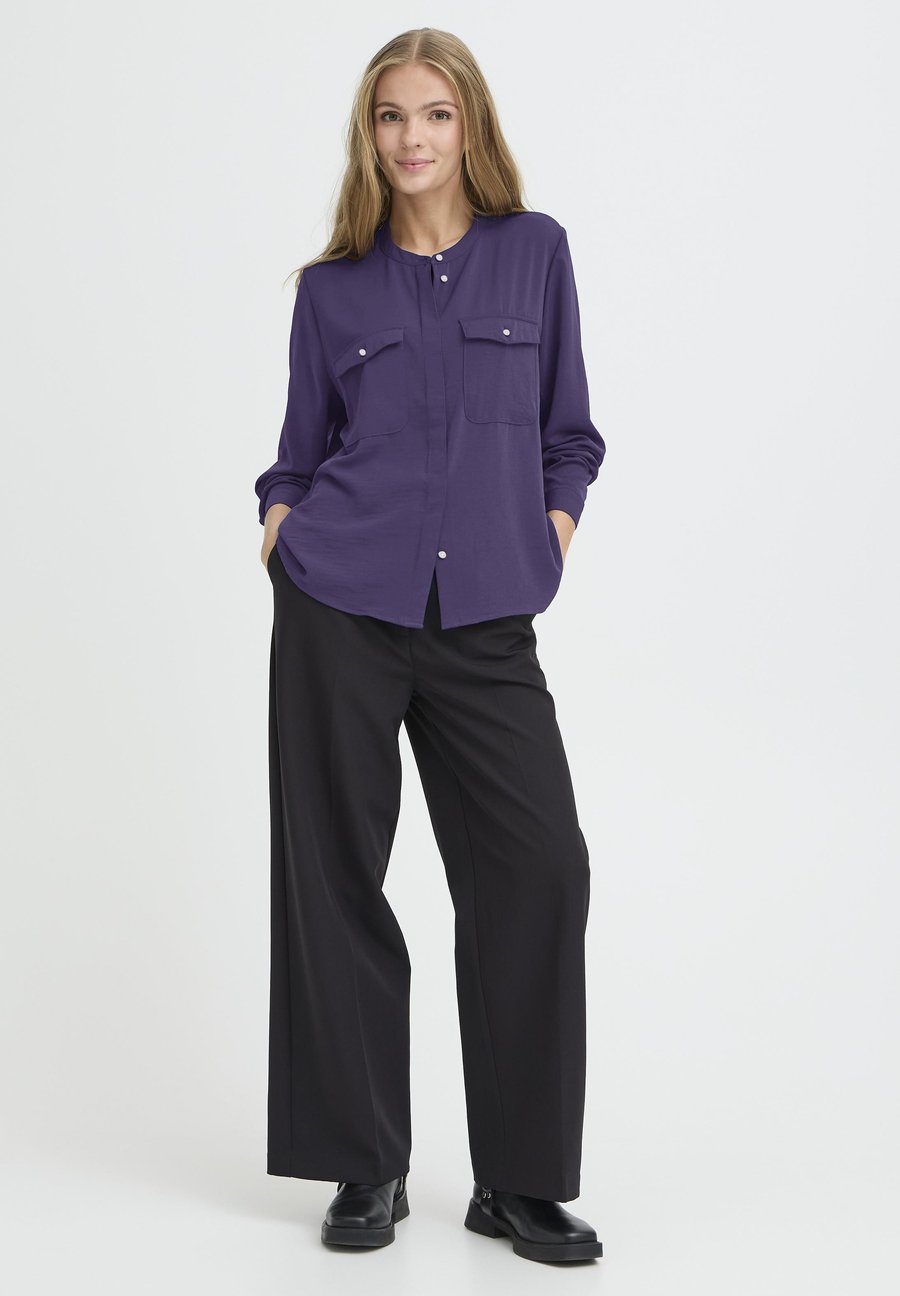 Блуза ICHI SOFFIE, Patriot Blue/Dark Blue
Блуза ICHI SOFFIE, Patriot Blue/Dark Blue