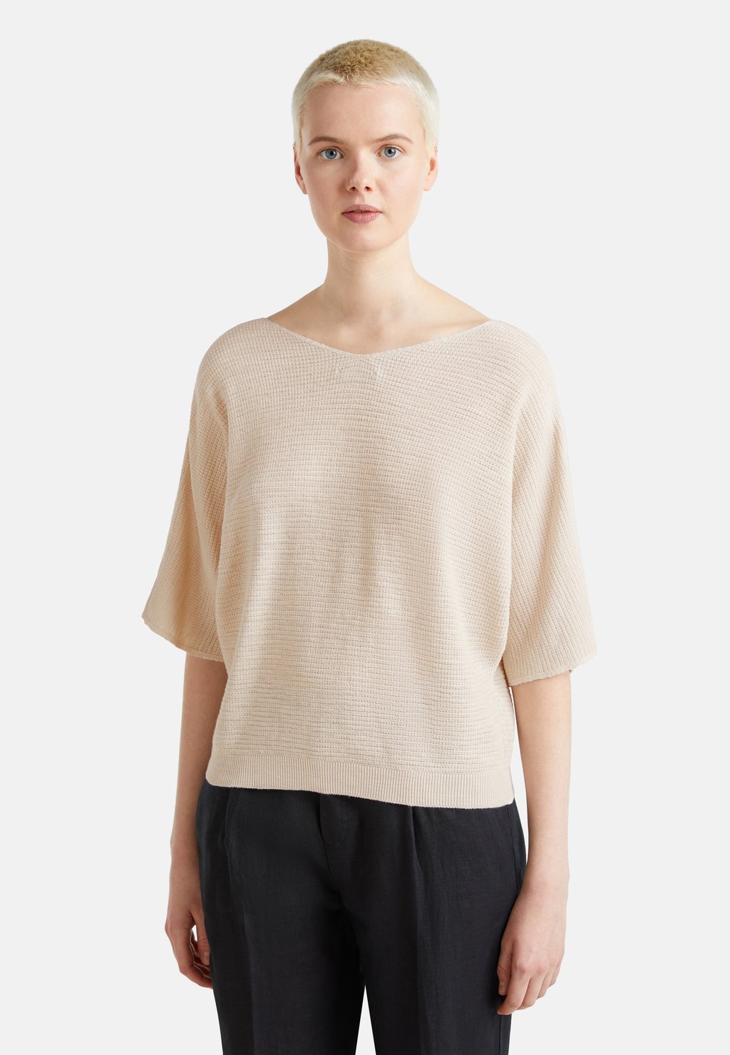 Базовая футболка United Colors of Benetton, бежевый
Базовая футболка United Colors of Benetton, бежевый