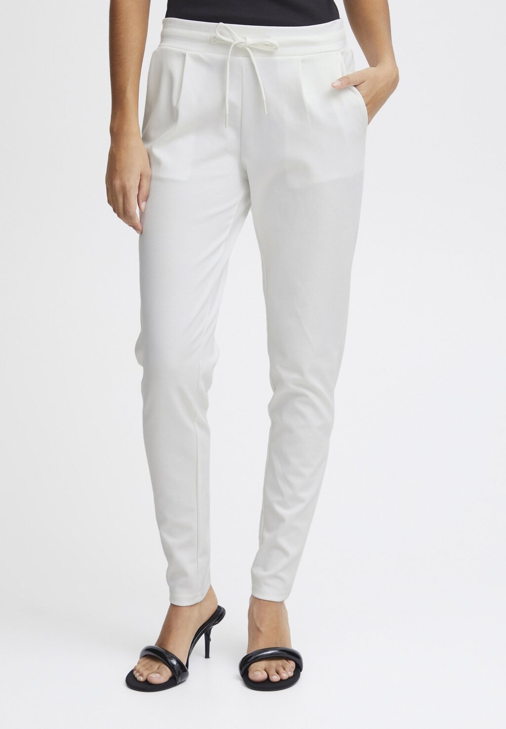 Спортивные брюки Kate ICHI, цвет cloud dancer
Спортивные брюки Kate ICHI, цвет cloud dancer