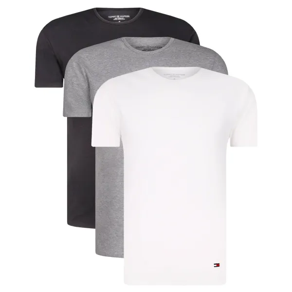 Комплект из трех футболок приталенного кроя Tommy Hilfiger, серый
Комплект из трех футболок приталенного кроя Tommy Hilfiger, серый