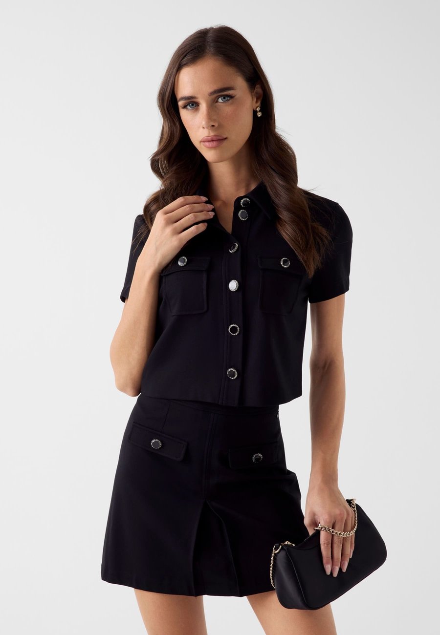 Блуза Guess Button-down blouse, Schwarz/Black
Блуза Guess Button-down blouse, Schwarz/Black