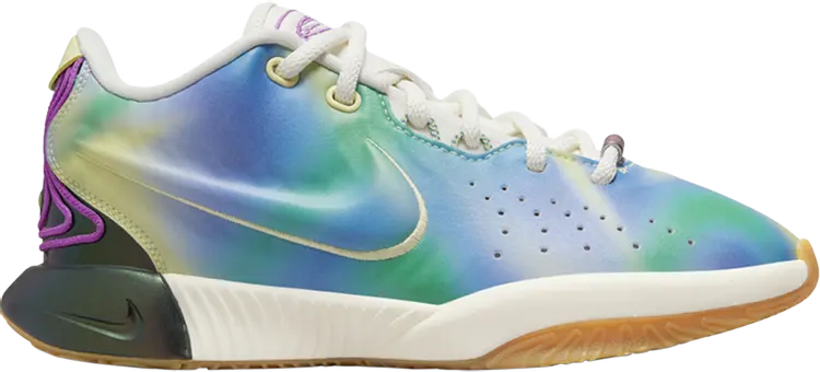 Кроссовки LeBron 21 SE GS 'Movie Night', разноцветный
Кроссовки LeBron 21 SE GS 'Movie Night', разноцветный