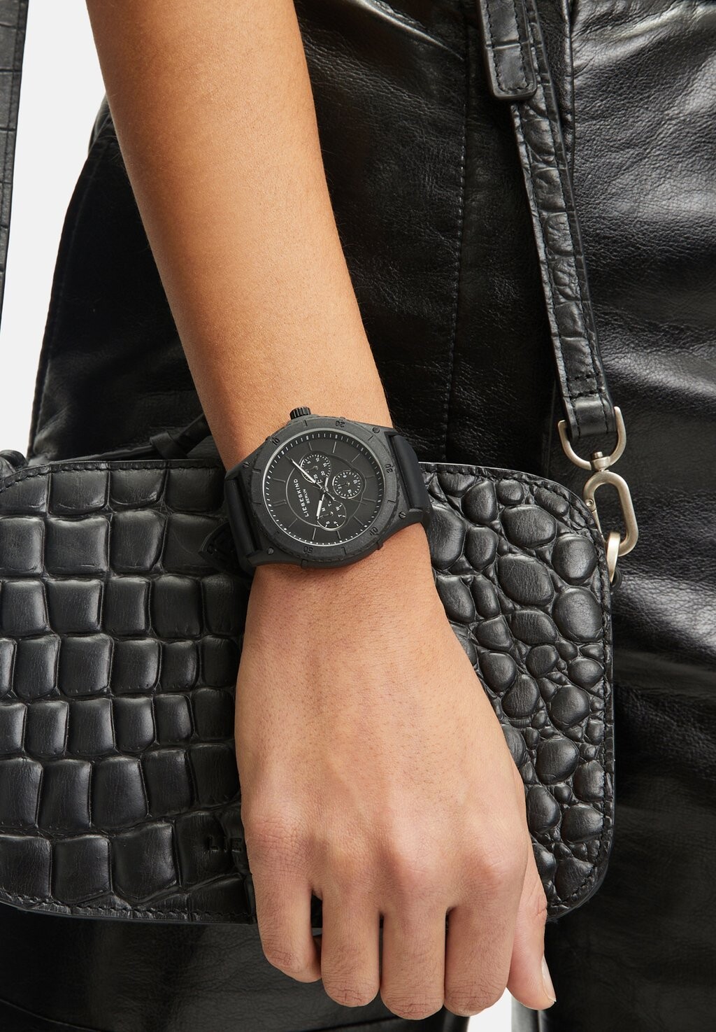 Хронограф Liebeskind Berlin, цвет schwarz
Хронограф Liebeskind Berlin, цвет schwarz