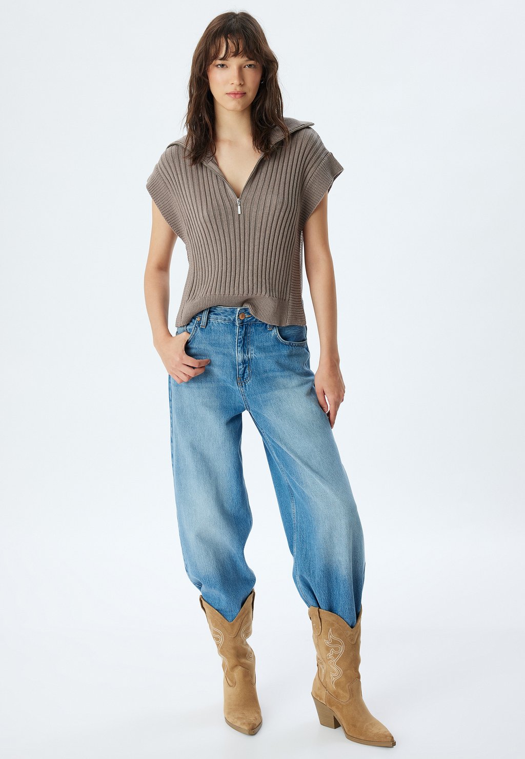 Футболка с принтом CROP Koton, коричневый
Футболка с принтом CROP Koton, коричневый