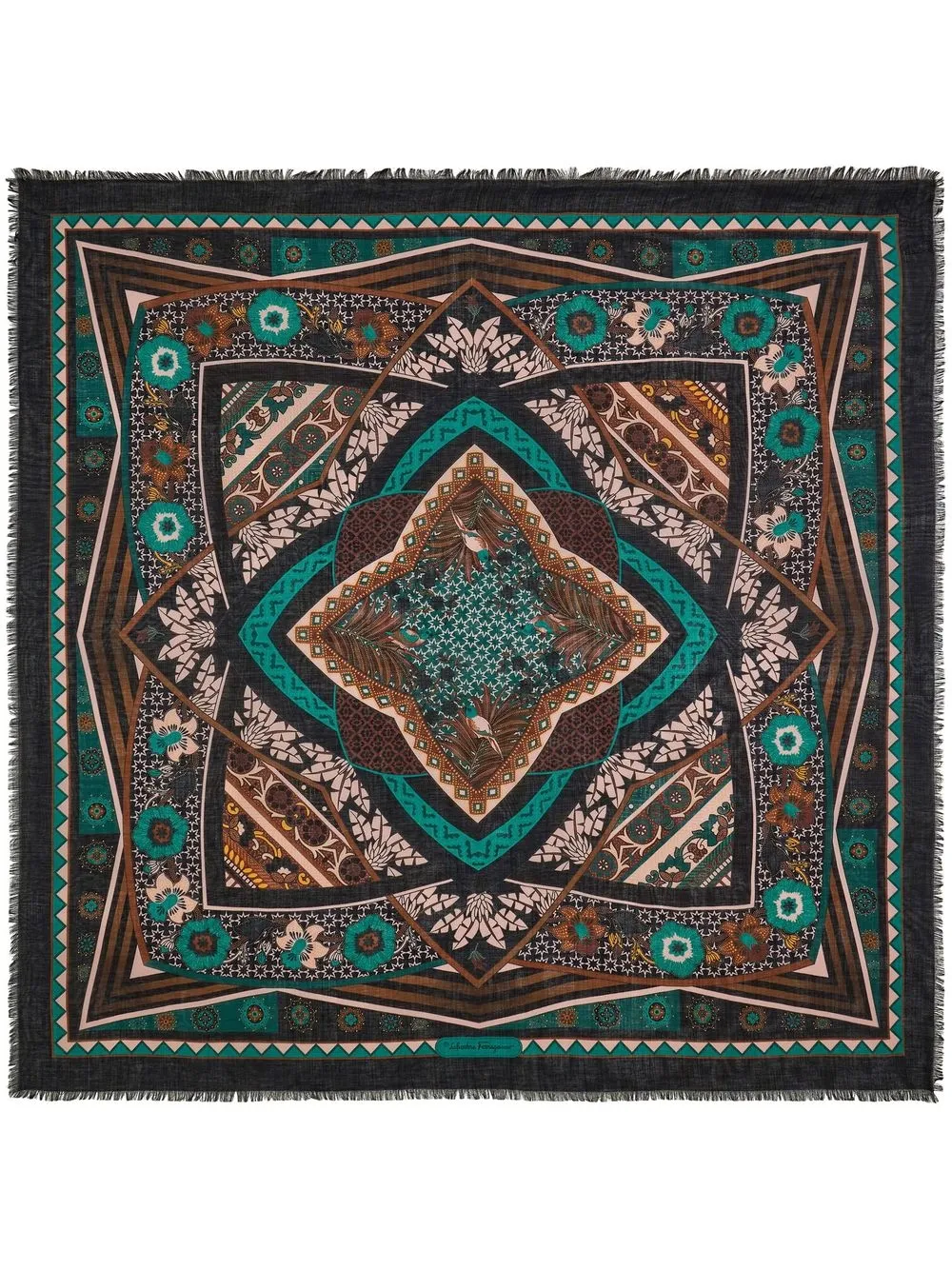 Шелковая шаль с принтом Nirvana Ferragamo, черный
Шелковая шаль с принтом Nirvana Ferragamo, черный