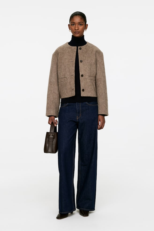 Куртка из смесовой шерсти с начесом Arket, бежевый
Куртка из смесовой шерсти с начесом Arket, бежевый