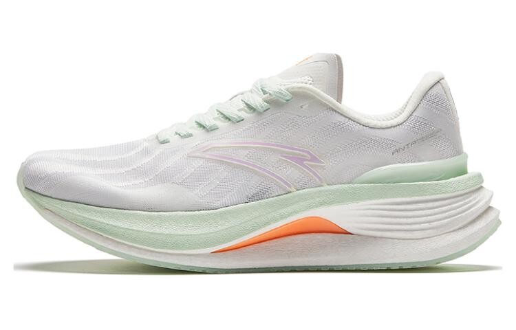 Кроссовки женские с низким верхом Papyrine / Light Green / Cloud Apricot Orange Anta 
Кроссовки женские с низким верхом Papyrine / Light Green / Cloud Apricot Orange Anta