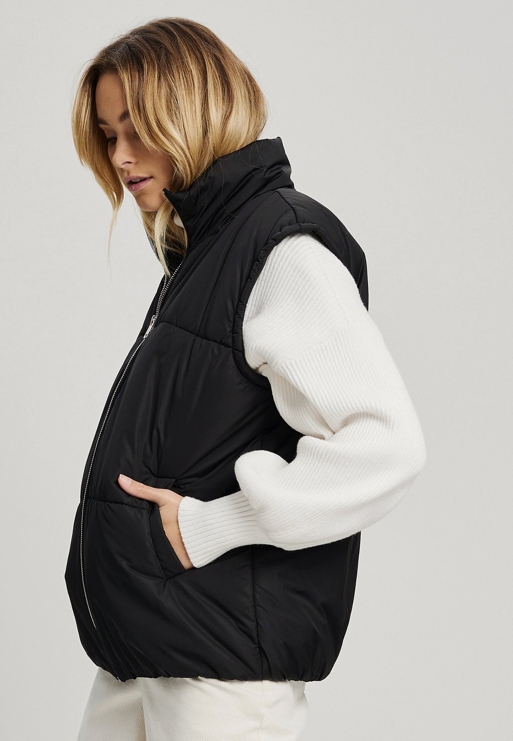 Жилет ST MRLO, черный
Жилет ST MRLO, черный