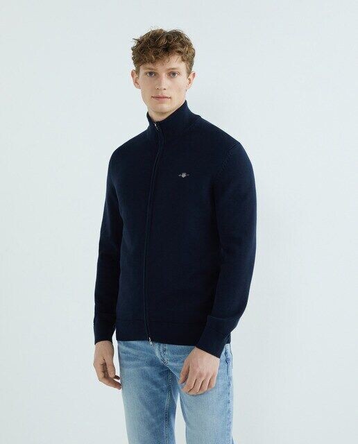 Мужской вязаный кардиган с воротником-стойкой и логотипом GANT на груди Gant, темно-синий
Мужской вязаный кардиган с воротником-стойкой и логотипом GANT на груди Gant, темно-синий