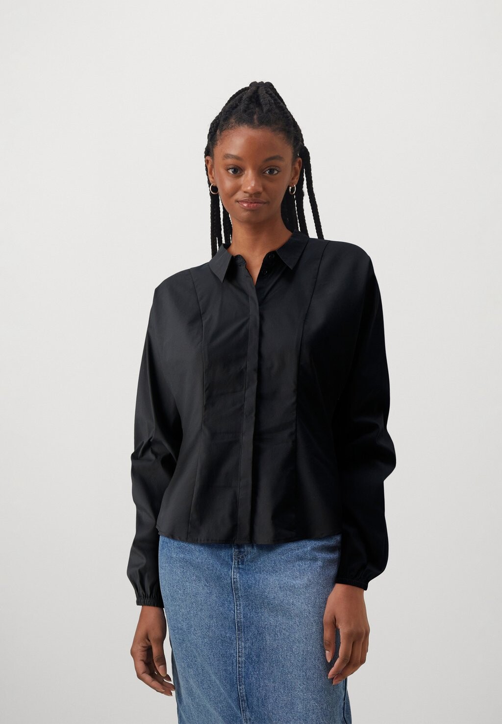 Рубашка VIDELA VOLUME SLEEVE VILA, черный
Рубашка VIDELA VOLUME SLEEVE VILA, черный