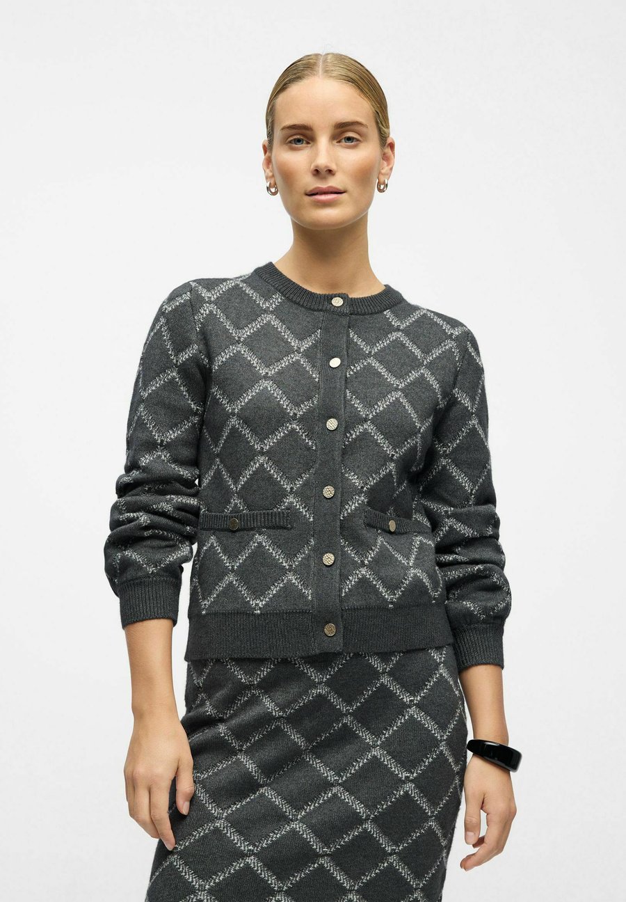 Кардиган Object Cardigan, Dark Grey Melange/Mottled Dark Grey
Кардиган Object Cardigan, Dark Grey Melange/Mottled Dark Grey