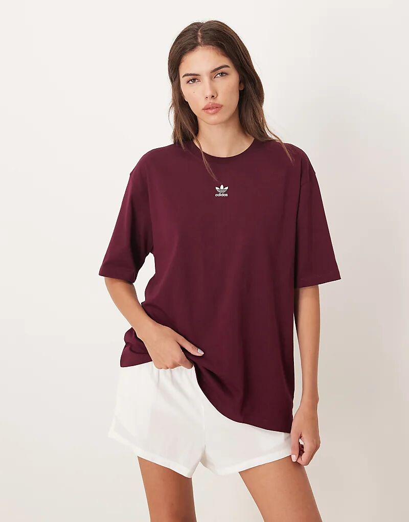 Футболка Adidas Originals Boyfriend бордового цвета
Футболка Adidas Originals Boyfriend бордового цвета