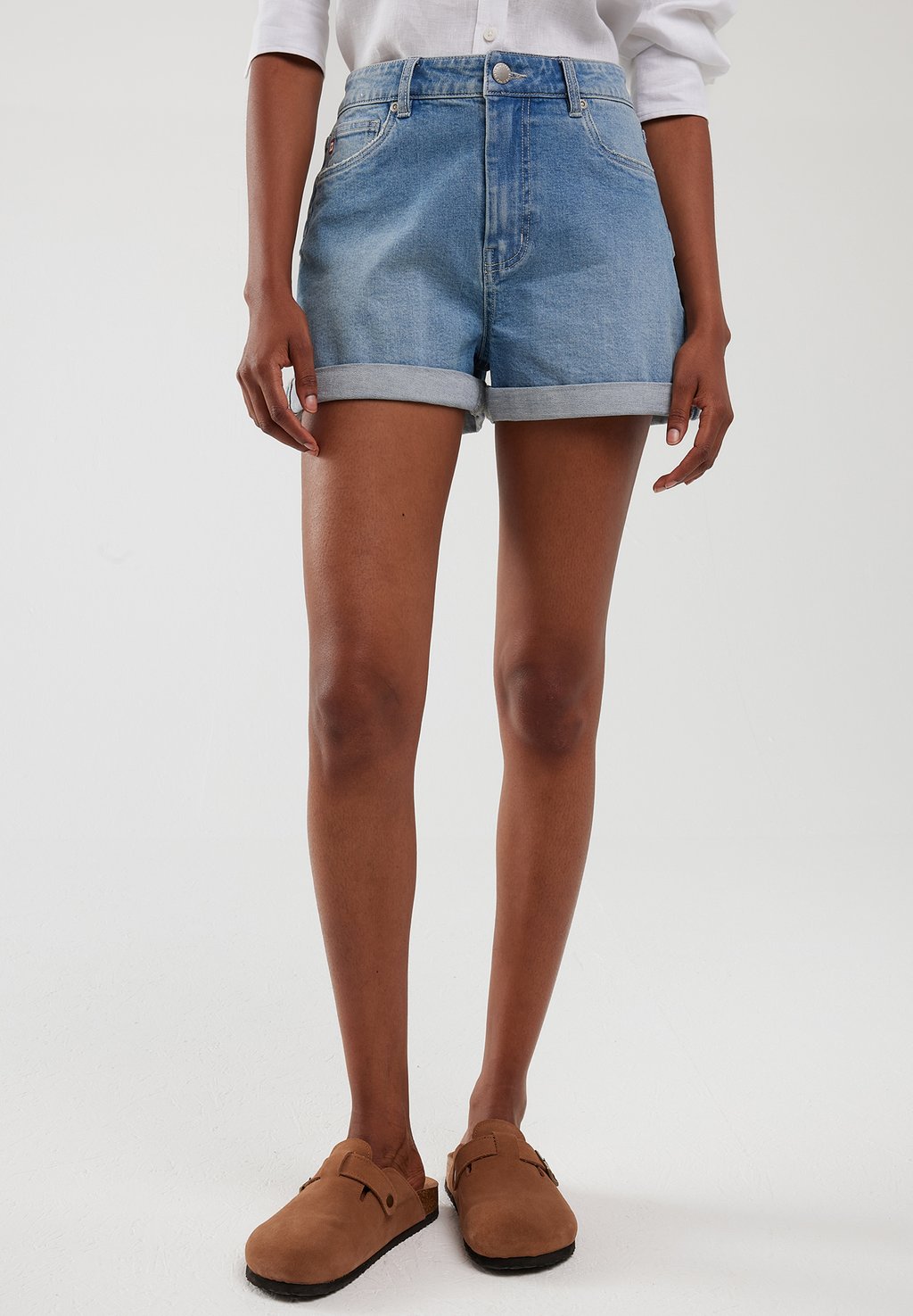 Джинсовые шорты AYAKO Big Star, светло-голубой
Джинсовые шорты AYAKO Big Star, светло-голубой