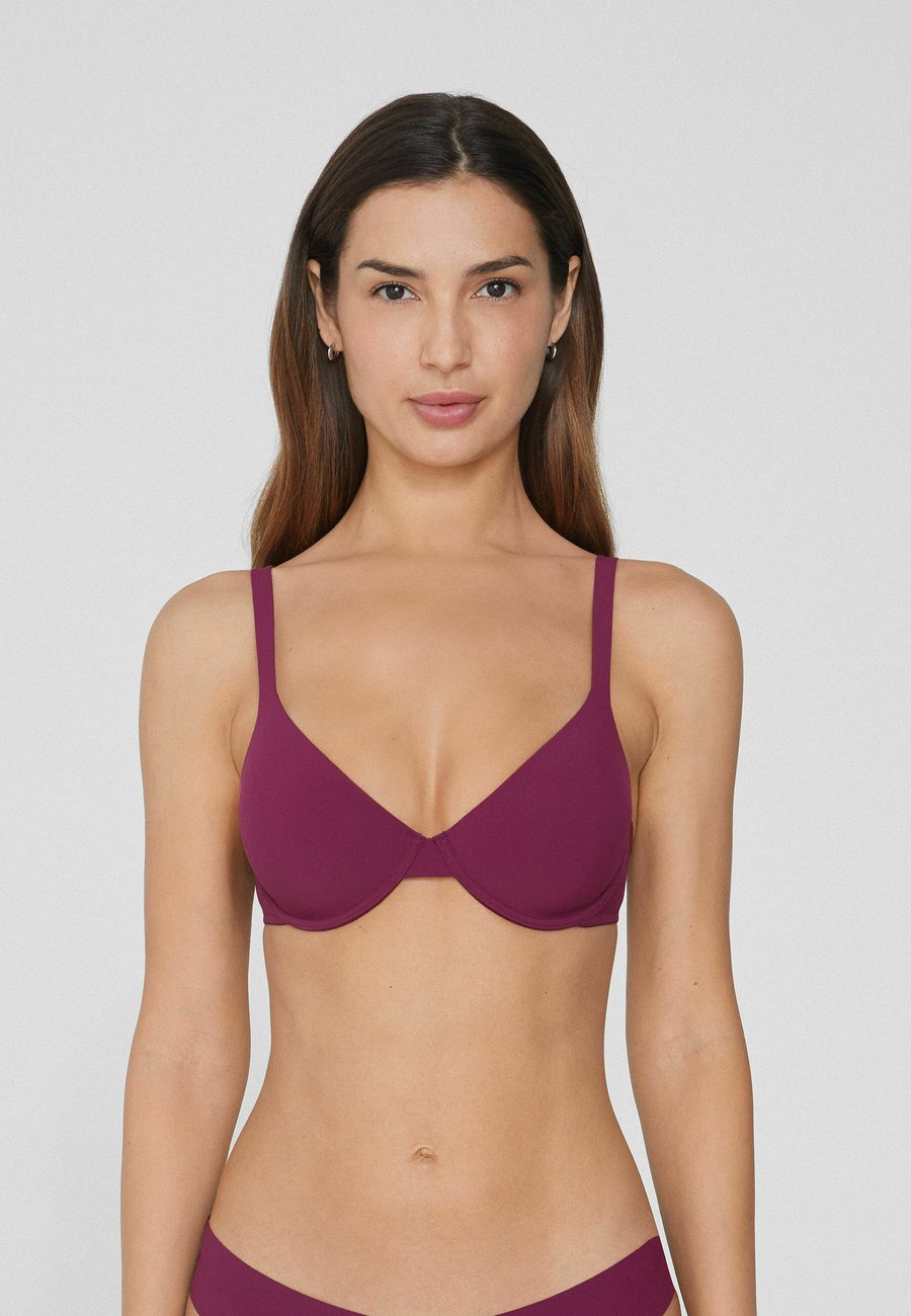 Бюстгальтер Tezenis Triangle bra, Red/Bordeaux
Бюстгальтер Tezenis Triangle bra, Red/Bordeaux