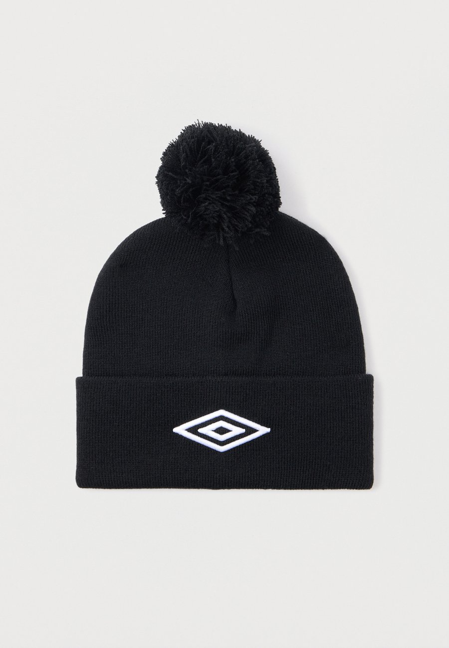 Шапка Umbro BOBBLE BEANIE UNISEX, Black/Brilliant White/Black
Шапка Umbro BOBBLE BEANIE UNISEX, Black/Brilliant White/Black