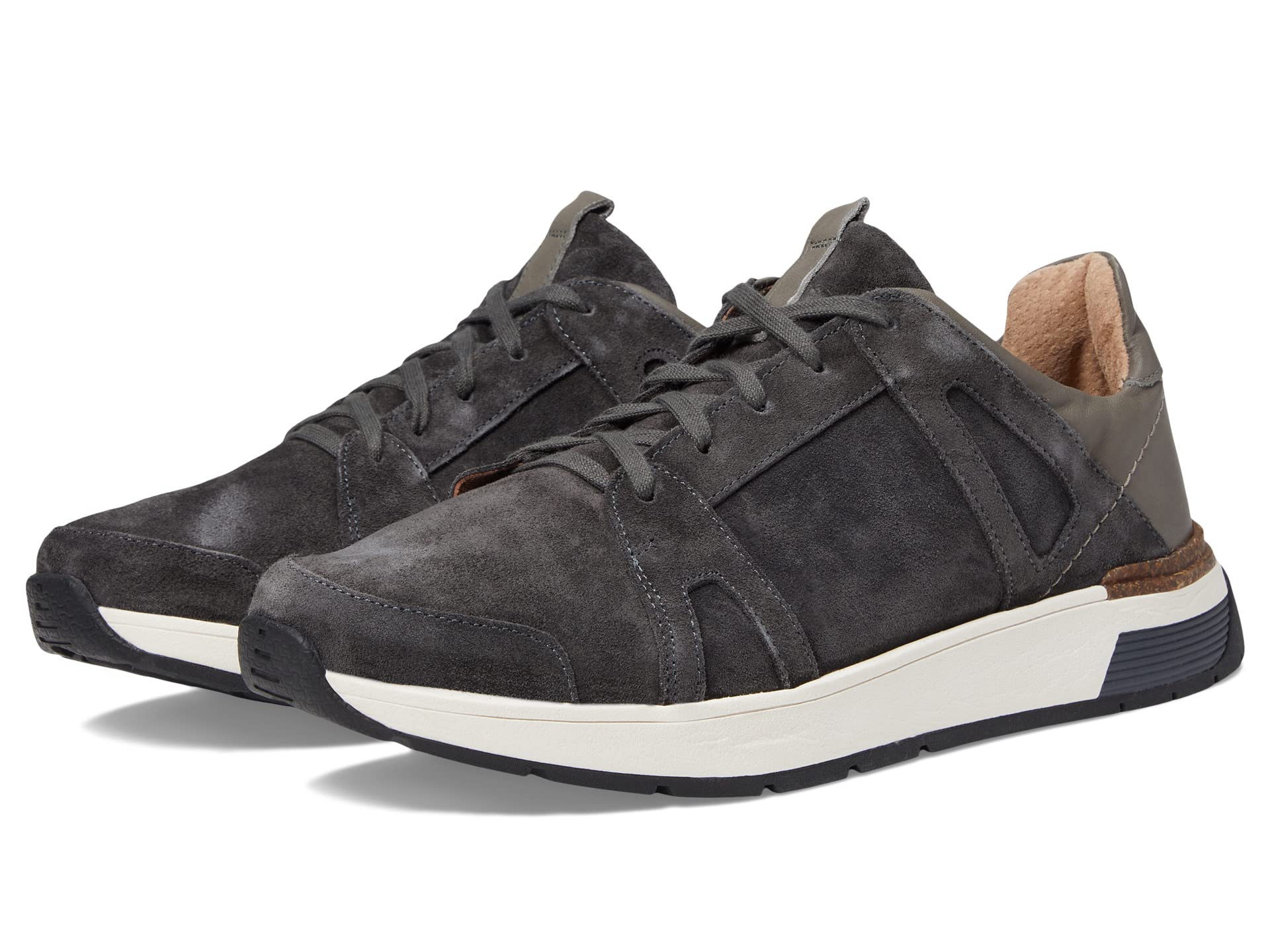 Кроссовки Naot Magnify, Oily Midnight Suede/Foggy Gray Leather
Кроссовки Naot Magnify, Oily Midnight Suede/Foggy Gray Leather