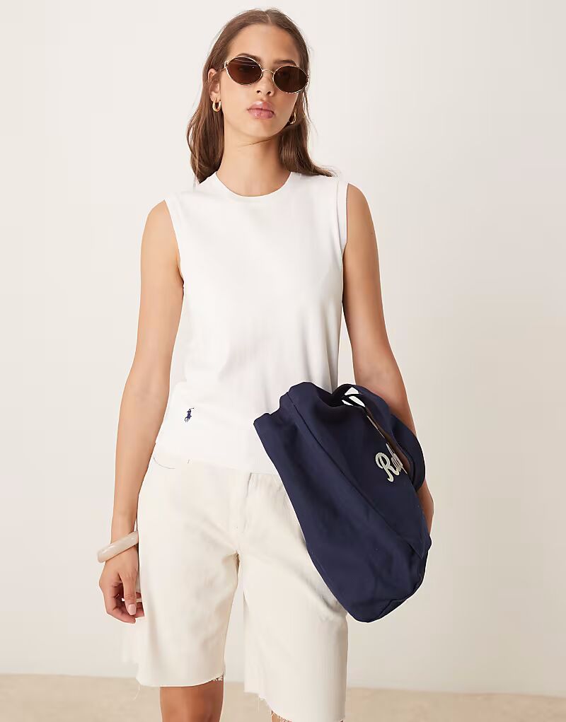 Жилет-свитер Polo Ralph Lauren белого цвета
Жилет-свитер Polo Ralph Lauren белого цвета