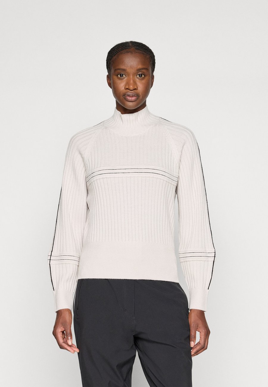 Джемпер J.LINDEBERG Sports NORA SWEATER, Moonbeam/Beige
Джемпер J.LINDEBERG Sports NORA SWEATER, Moonbeam/Beige