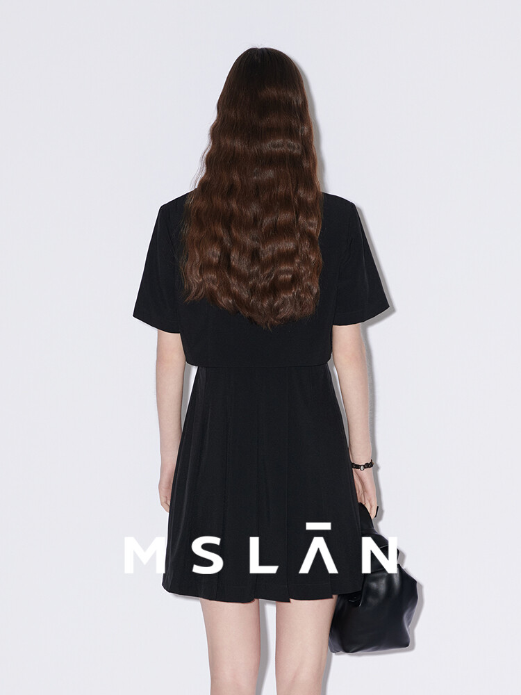 Платье летнее Mslan со складками на талии, черный
Платье летнее Mslan со складками на талии, черный