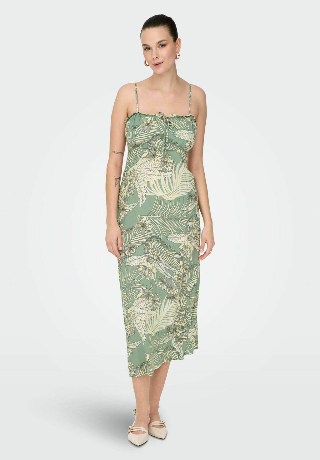 Повседневное платье ONLNELLY LIFE ALEXA PTM ONLY, зеленый
Повседневное платье ONLNELLY LIFE ALEXA PTM ONLY, зеленый