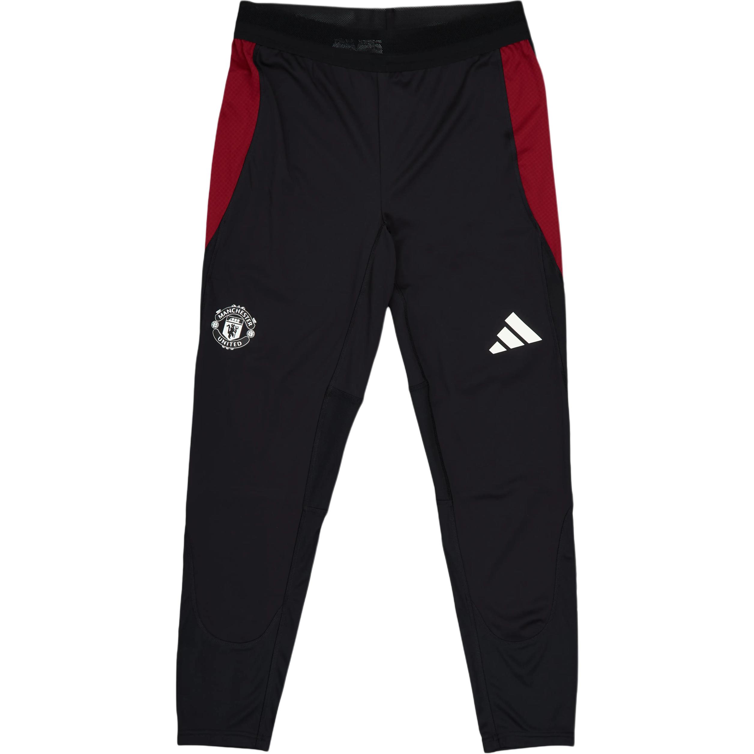 Футболка Manchester United Soccer Bottom Unisex Adidas, черный
Футболка Manchester United Soccer Bottom Unisex Adidas, черный