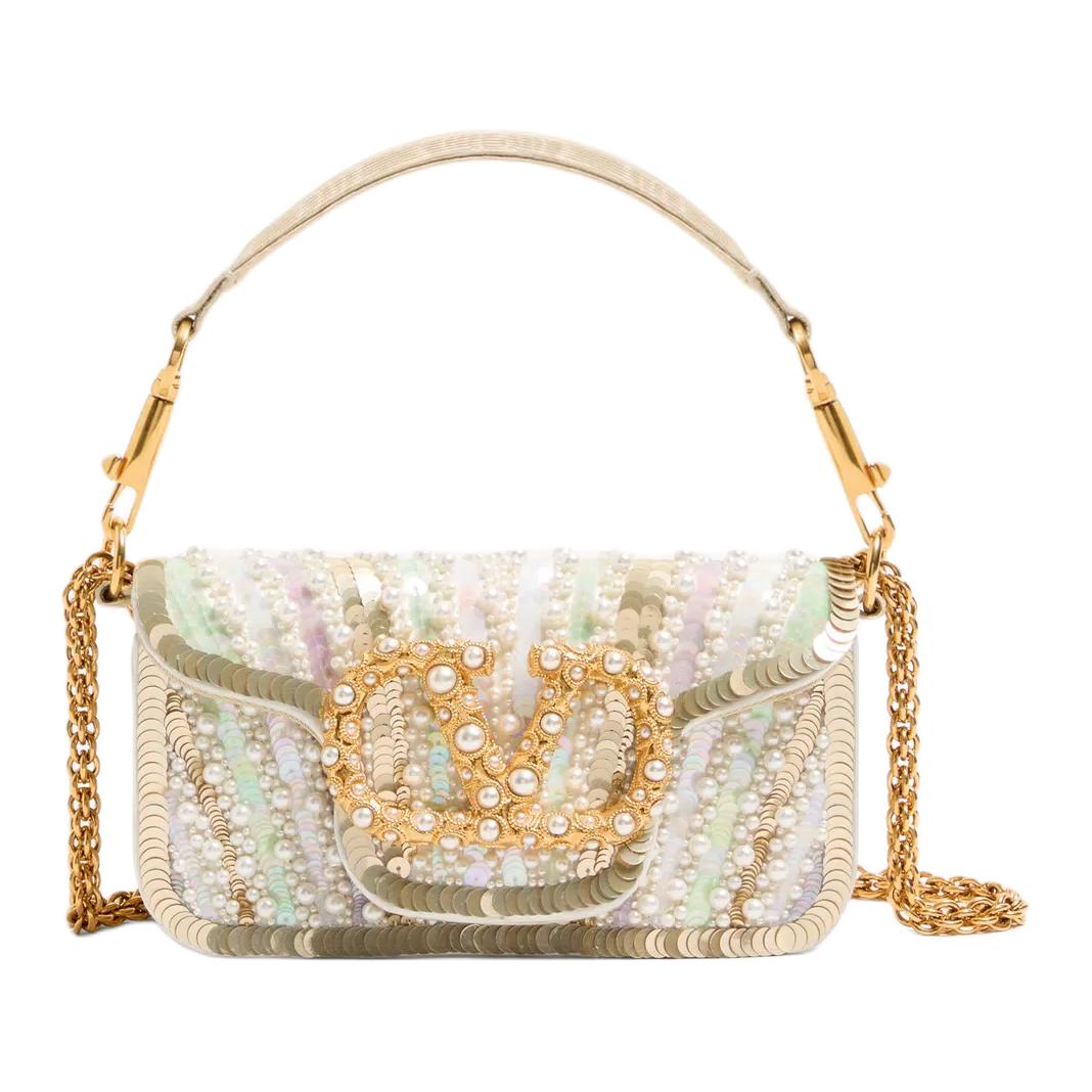 Женская маленькая сумка через плечо GARAVANI с облачным узором, разноцветная Valentino, basic set (bag+dust bag)
Женская маленькая сумка через плечо GARAVANI с облачным узором, разноцветная Valentino, basic set (bag+dust bag)