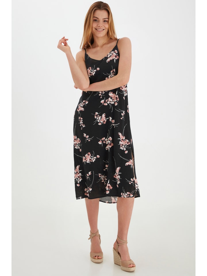 B. young Платье-комбинация BYMMJOELLA - легкое тканое, А-образного силуэта, в черном цвете
B. young Платье-комбинация BYMMJOELLA - легкое тканое, А-образного силуэта, в черном цвете