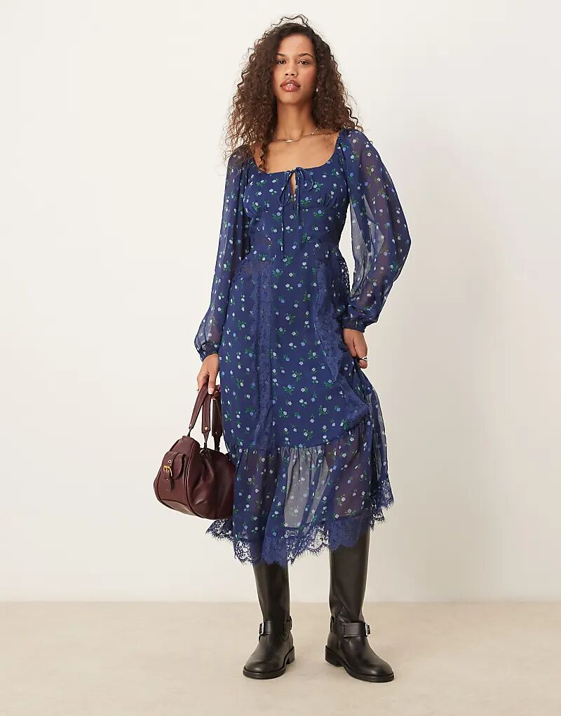 Платье миди с длинными рукавами, завязками спереди и кружевными вставками с симпатичным мелким цветочным узором ASOS DESIGN
Платье миди с длинными рукавами, завязками спереди и кружевными вставками с симпатичным мелким цветочным узором ASOS DESIGN