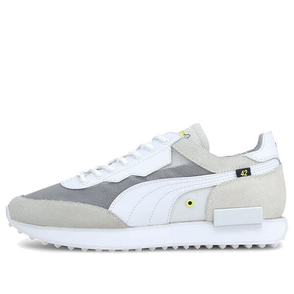 Кроссовки chinatown market x future rider 'white' Puma, белый
Кроссовки chinatown market x future rider 'white' Puma, белый