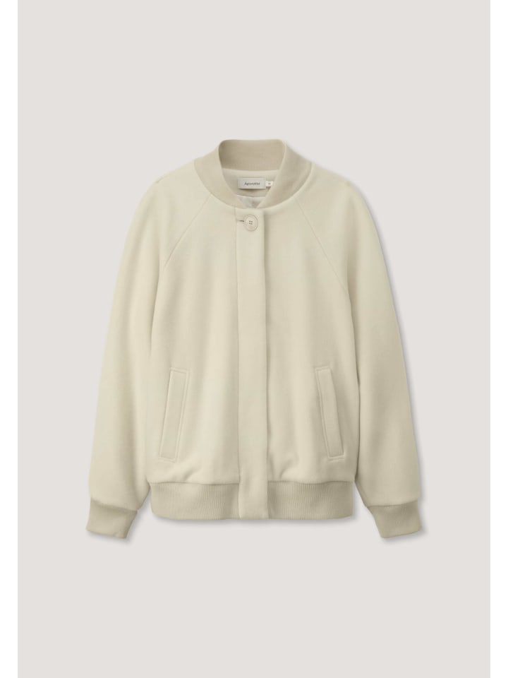 Hessnatur Шерстяная куртка. Свободный крой в естественном стиле
Hessnatur Шерстяная куртка. Свободный крой в естественном стиле