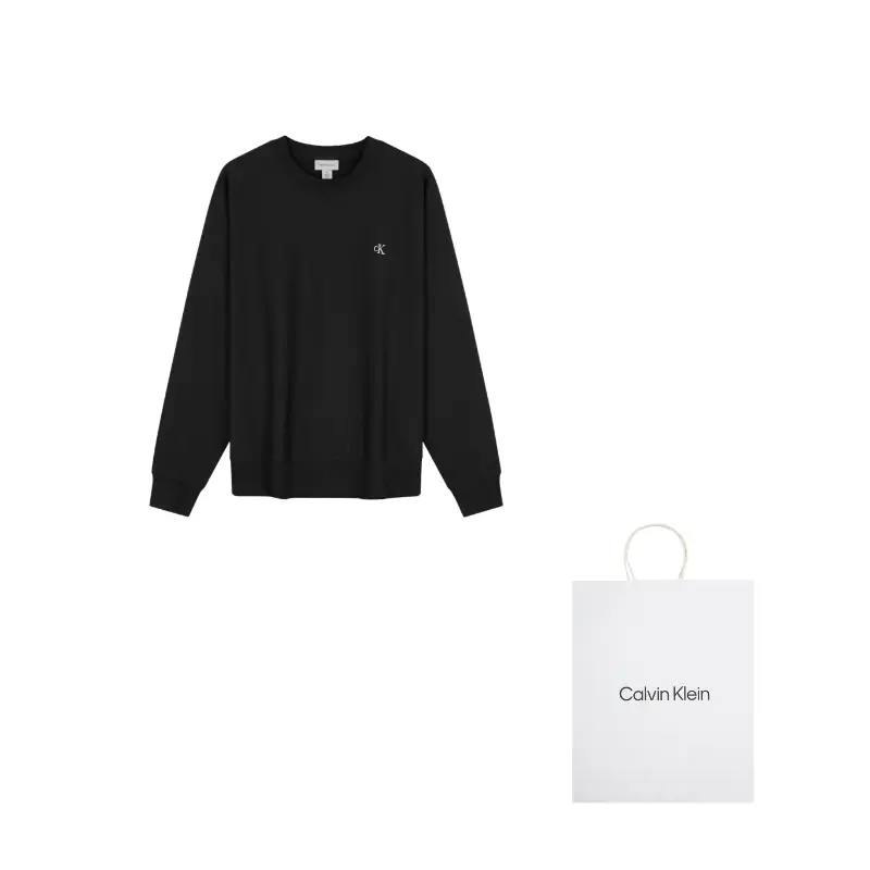 Свитшот мужской Calvin Klein, черный
Свитшот мужской Calvin Klein, черный