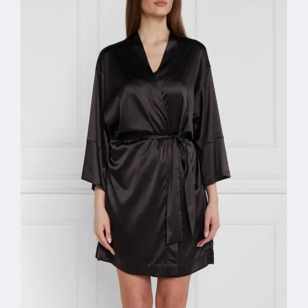 Халат стандартной посадки Emporio Armani, черный
Халат стандартной посадки Emporio Armani, черный