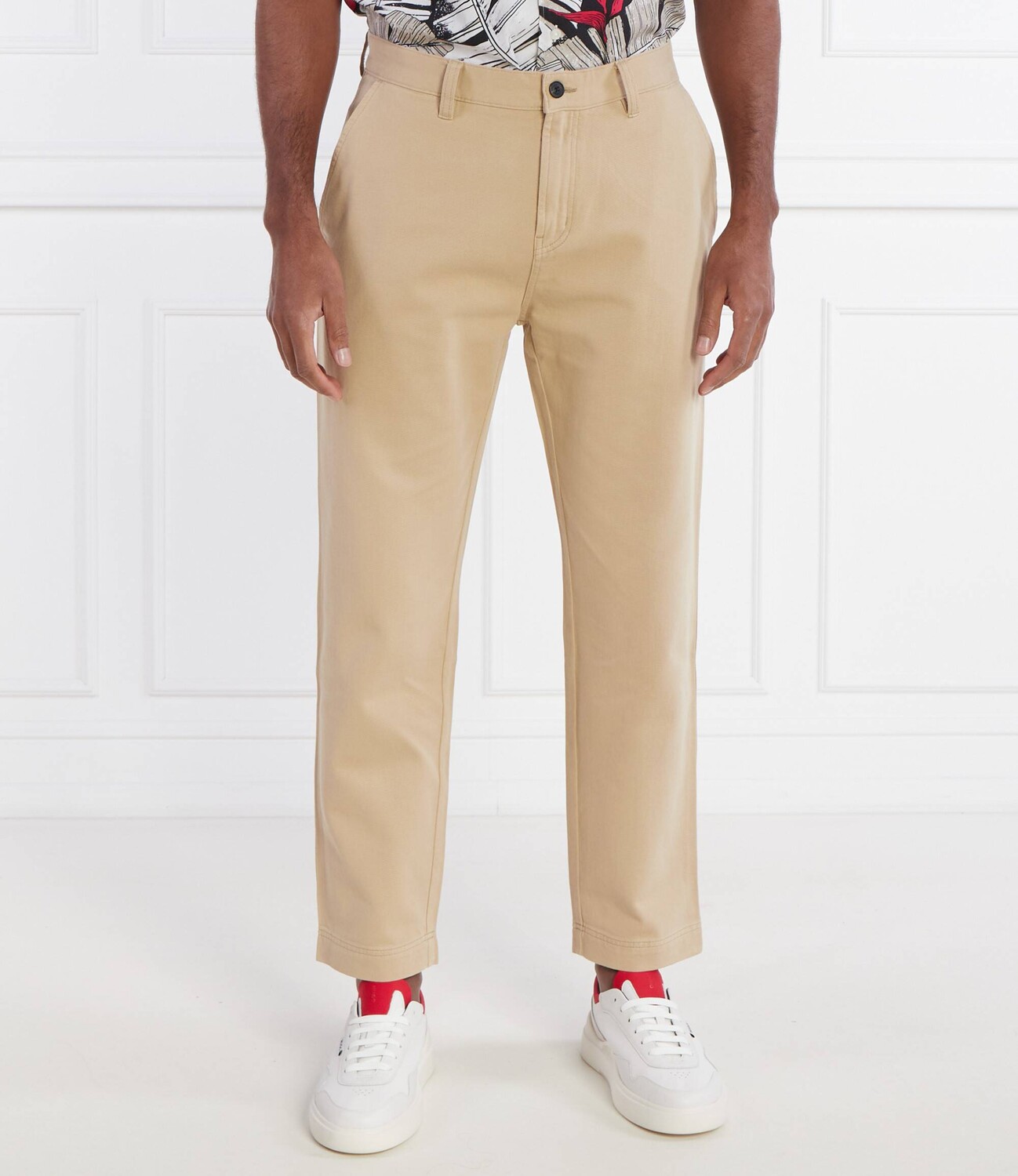 Брюки HUGO Zeebo233D Regular Fit, бежевый
Брюки HUGO Zeebo233D Regular Fit, бежевый