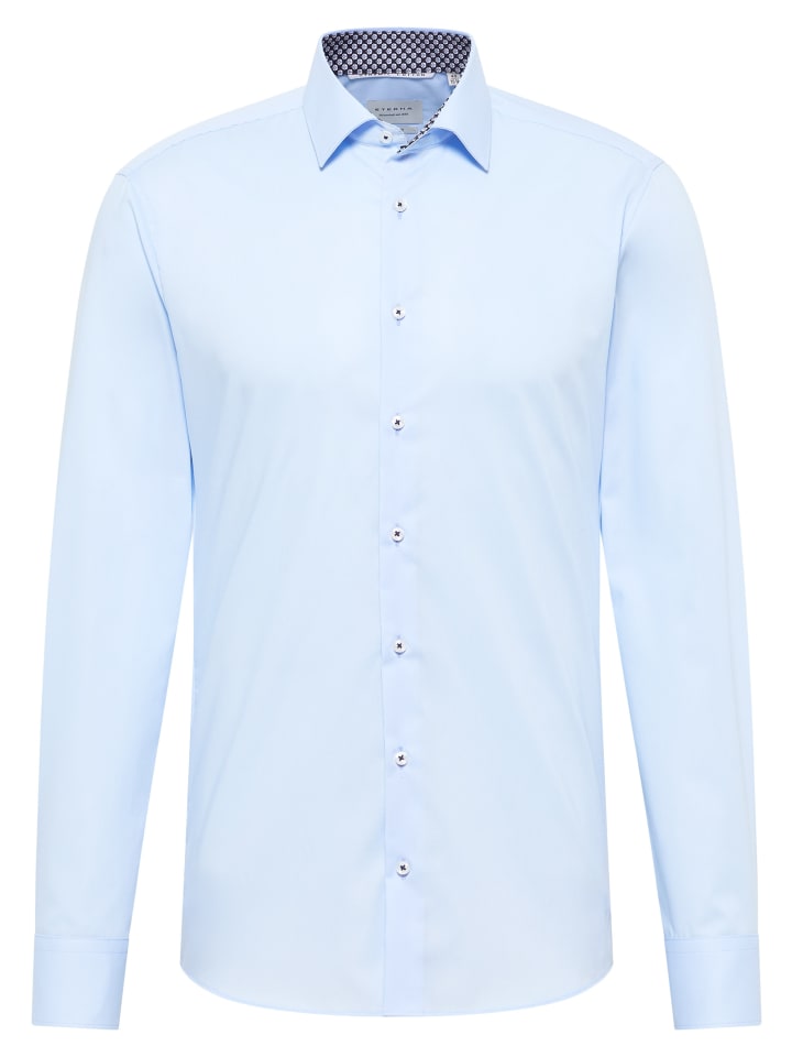 Рубашка облегающего кроя светло-голубого цвета Eterna
Рубашка облегающего кроя светло-голубого цвета Eterna