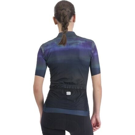 Джерси Flow Supergiara женское Sportful, цвет Galaxy Blue Black
Джерси Flow Supergiara женское Sportful, цвет Galaxy Blue Black
