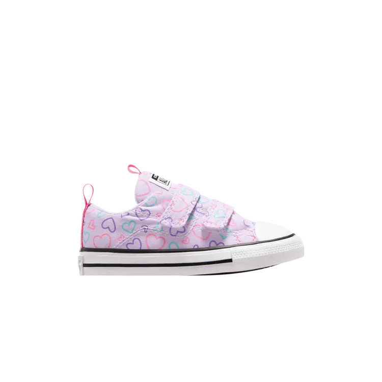 Кроссовки Chuck Taylor All Star EasyOn Low TD, цвет Hearts
Кроссовки Chuck Taylor All Star EasyOn Low TD, цвет Hearts