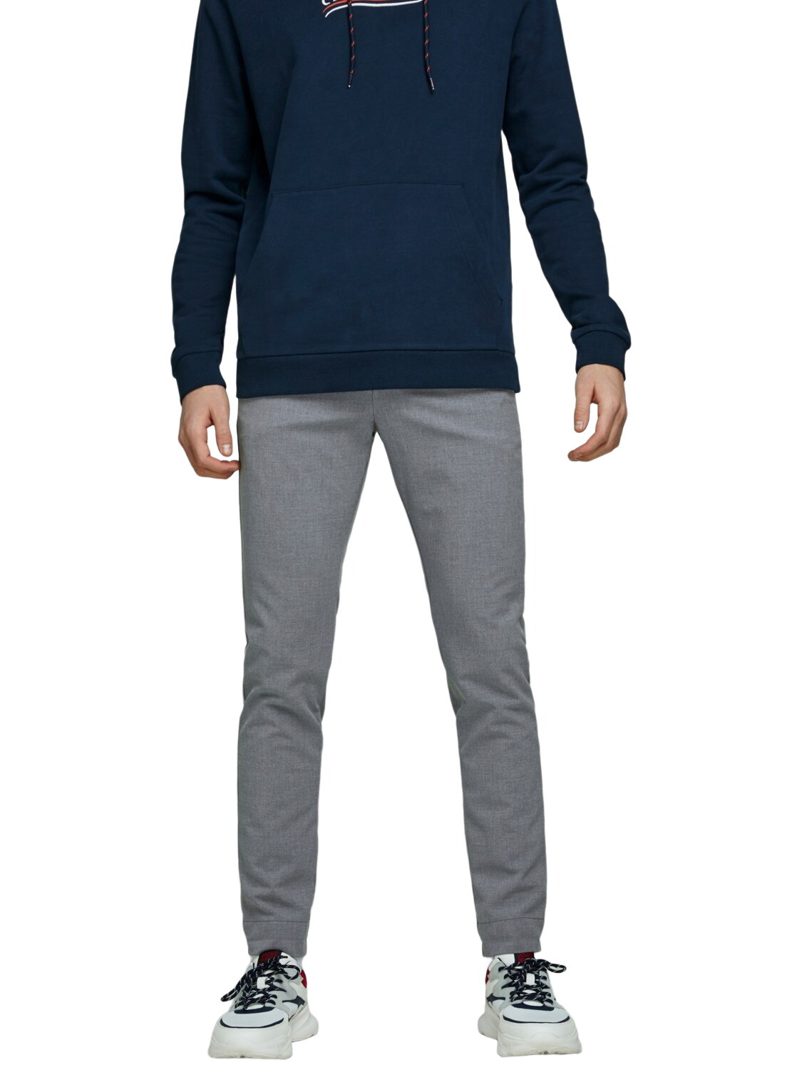 Тканевые брюки Jack & Jones Stoff/Chino JPSTMARCO JJCONNOR AKM 909 slim, серый
Тканевые брюки Jack & Jones Stoff/Chino JPSTMARCO JJCONNOR AKM 909 slim, серый