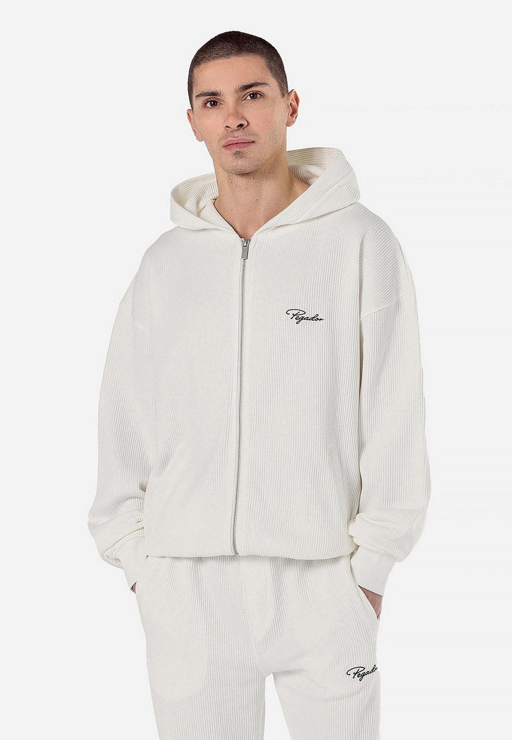 Толстовка на молнии SIGNAR Pegador, слоновая кость
Толстовка на молнии SIGNAR Pegador, слоновая кость