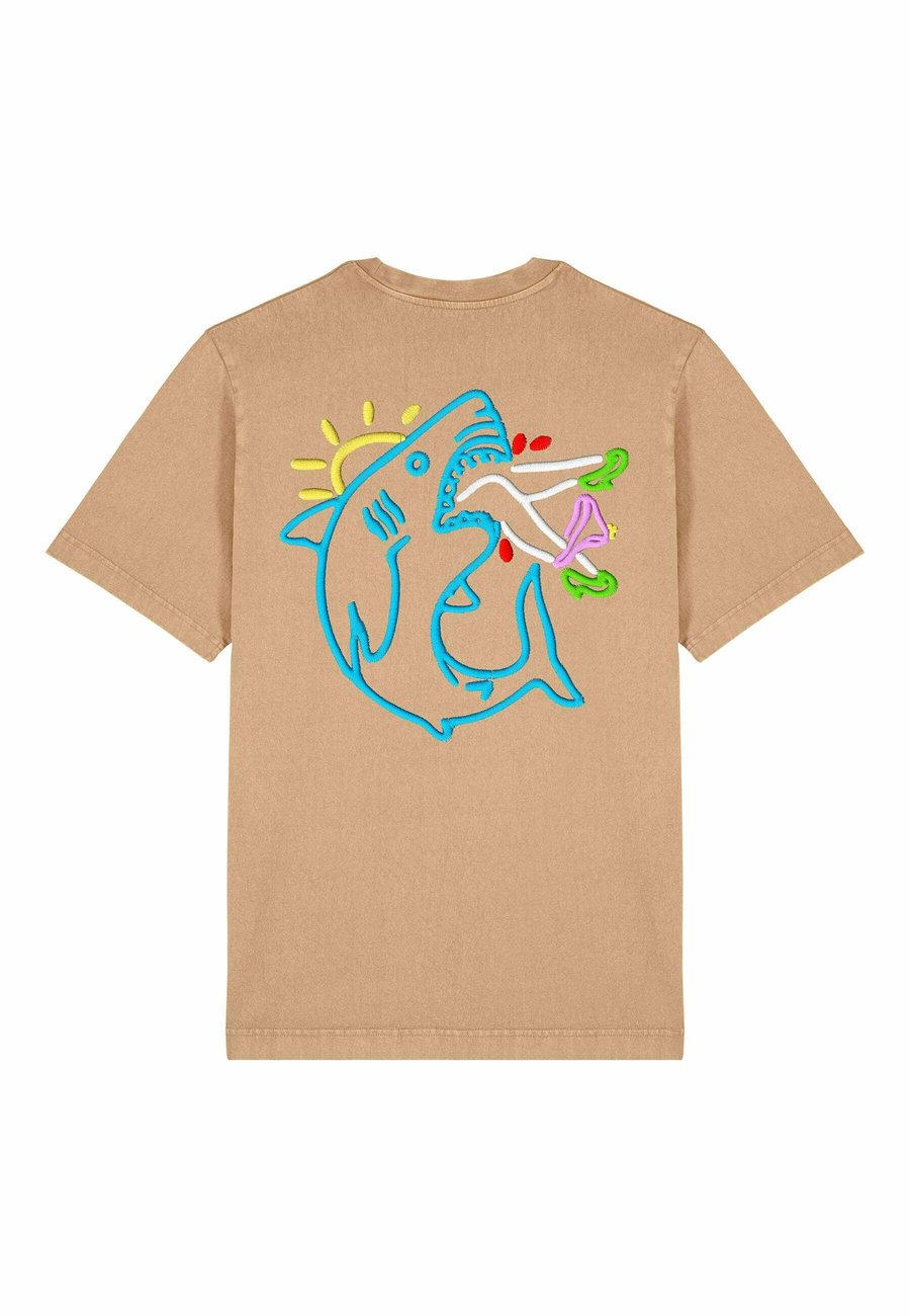 Футболка Mira Paris SHARK BACK PRINT HEAVYWEIGHT, Washed Beige/Beige, Серый, Футболка Mira Paris SHARK BACK PRINT HEAVYWEIGHT, Washed Beige/Beige
Футболка Mira Paris SHARK BACK PRINT HEAVYWEIGHT, Washed Beige/Beige, Серый, Футболка Mira Paris SHARK BACK PRINT HEAVYWEIGHT, Washed Beige/Beige