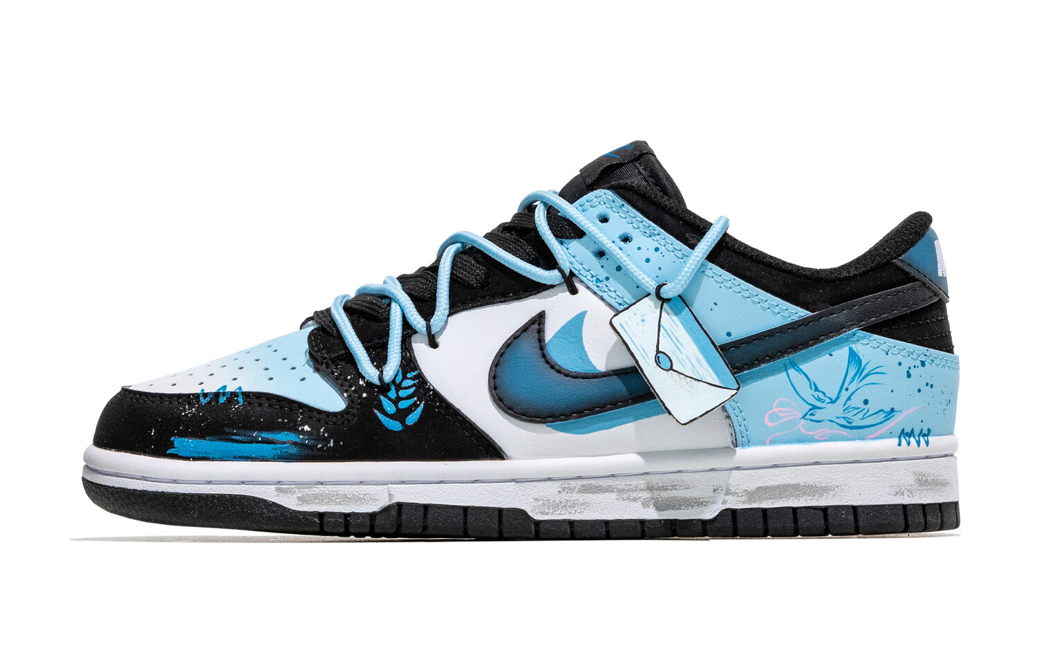 Кроссовки Nike Dunk Skateboarding Shoes Women's Low-top Black/Blue, черный/синий
Кроссовки Nike Dunk Skateboarding Shoes Women's Low-top Black/Blue, черный/синий